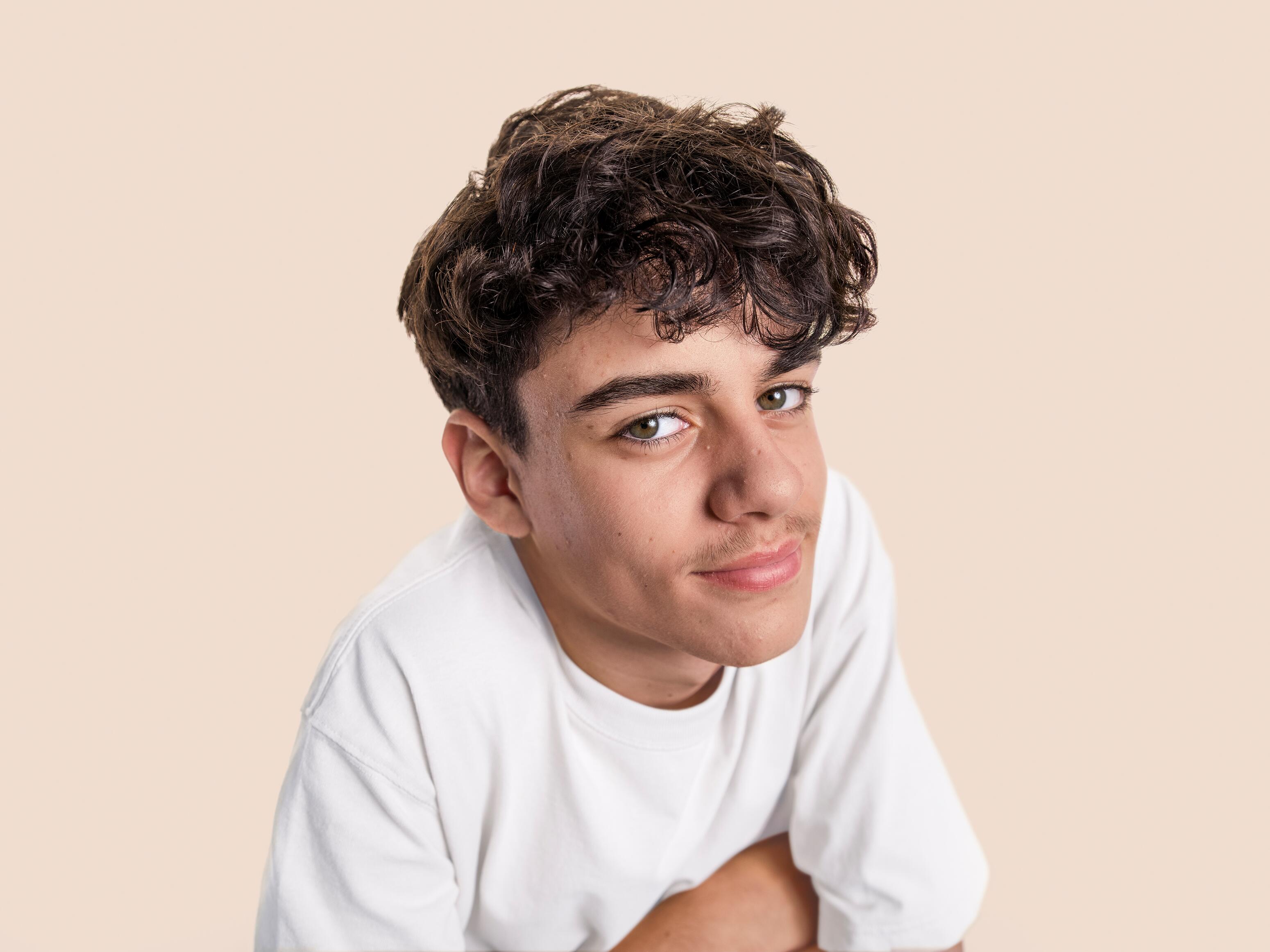 Advice to pop acne pimples